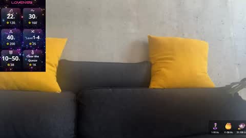    online show from 11/01/25, 05:42