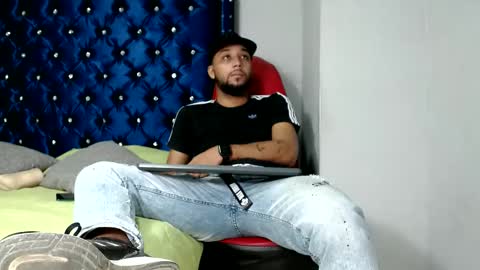 max_sexyhot26 online show from 12/16/24, 03:40