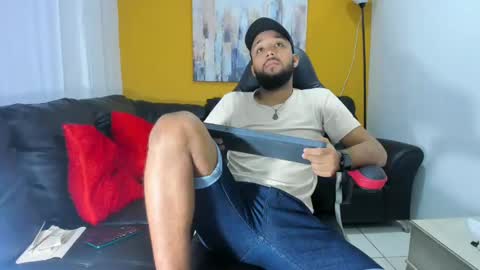 max_sexyhot26 online show from 01/08/25, 03:08
