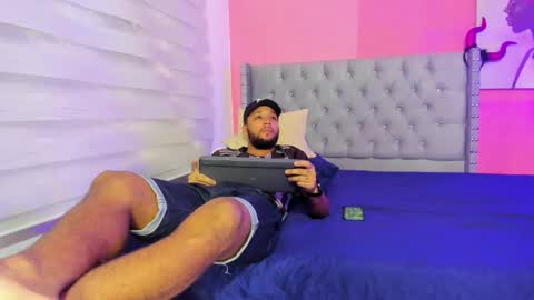 max_sexyhot26 online show from 01/13/25, 03:01