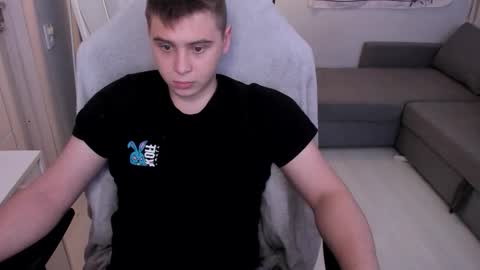 Max online show from 12/16/25, 07:24