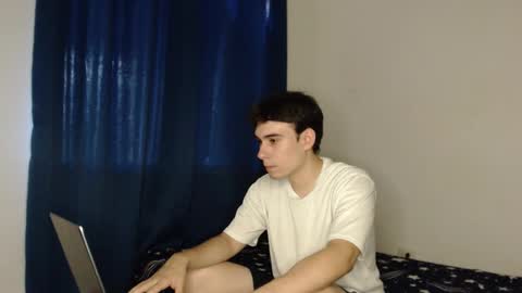 max_snow1616 online show from 10/12/25, 07:24