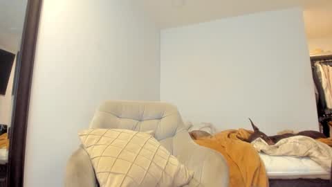 max_steelc online show from 11/16/25, 01:55