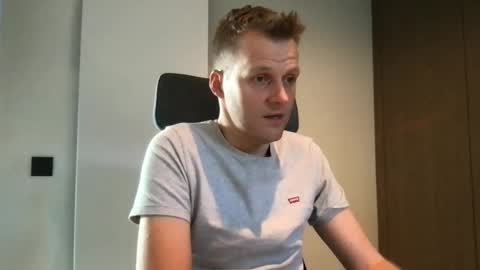 Snapshot of max_straight_1 chatting on 12/28/24, 12:56 Max take off clothes online show from 12/28/24, 12:56