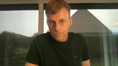 Max take off clothes online show from 05/05/26, 05:54