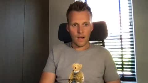 Max take off clothes online show from 07/28/26, 02:05