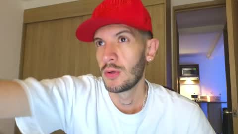 Max Taylor online show from 06/03/26, 05:10