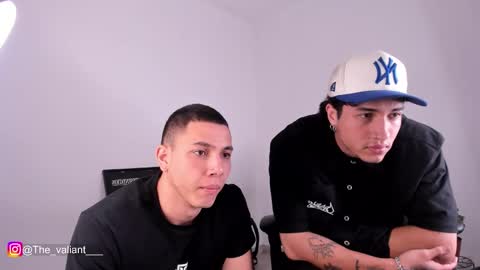 max_valiant1 online show from 02/13/26, 12:50