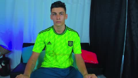 Snapshot of max_wild01 chatting on 01/26/25, 09:07 MAX online show from 01/26/25, 09:07