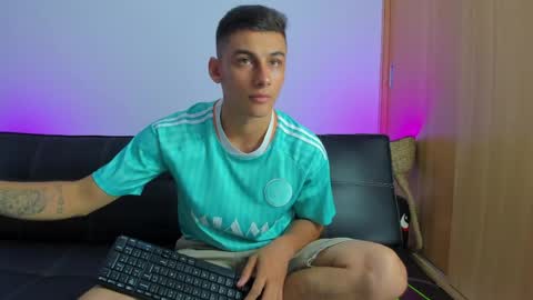 MAX     online show from 04/23/26, 10:58