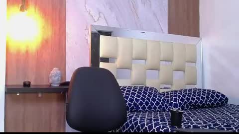 Snapshot of max_willians_ chatting on 10/14/25, 04:46 max online show from 10/14/25, 04:46