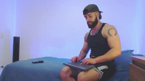 max_xl_ online show from 03/07/26, 03:31