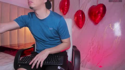 Maximiliano online show from 02/15/26, 09:22