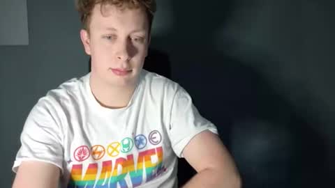 Snapshot of maxboner94 chatting on 12/21/25, 01:29 maxboner94 online show from 12/21/25, 01:29