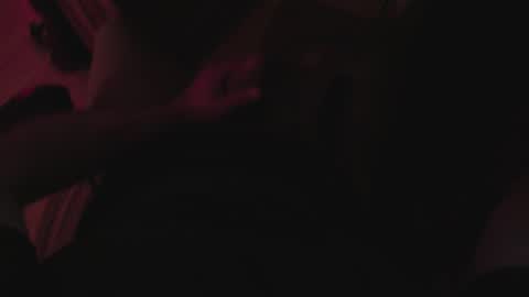 Snapshot of maxcamlove chatting on 10/12/25, 01:48 maxcamlove online show from 10/12/25, 01:48