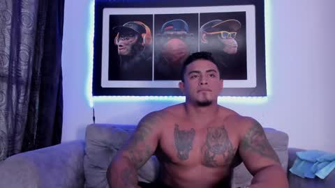 Maxcarther online show from 01/20/25, 06:21