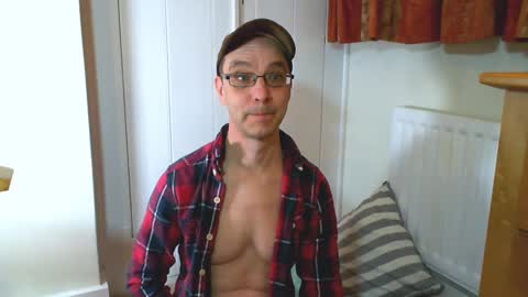 Max Davies online show from 02/20/25, 06:13