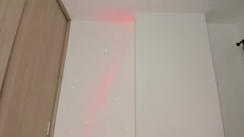 Snapshot of maxfrost1 chatting on 02/26/26, 07:57 Max online show from 02/26/26, 07:57