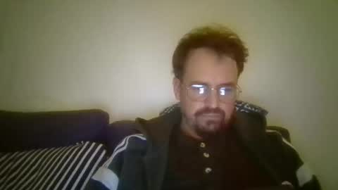 maxhorn591 online show from 10/14/25, 09:04