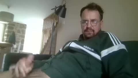 maxhorn591 online show from 11/19/25, 01:22