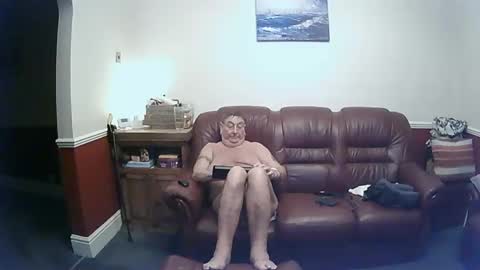 MAX online show from 12/30/24, 02:42