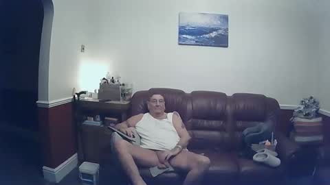 MAX online show from 01/03/25, 12:11