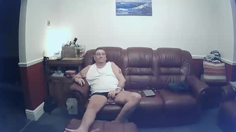 MAX online show from 01/05/25, 09:36