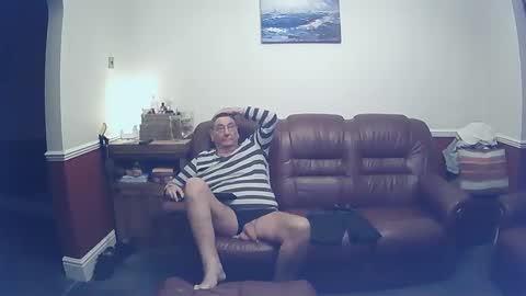 MAX online show from 01/07/25, 09:25