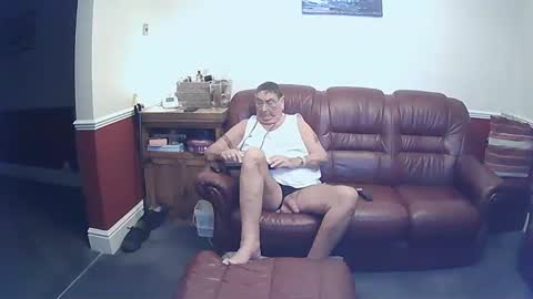 MAX online show from 01/14/25, 09:41