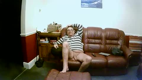 MAX online show from 01/18/25, 03:31