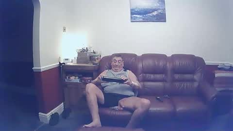 MAX online show from 02/05/25, 09:50