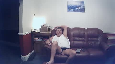 MAX online show from 02/08/25, 09:36