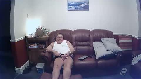 MAX online show from 02/21/25, 01:00