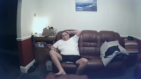 MAX online show from 03/04/25, 09:22