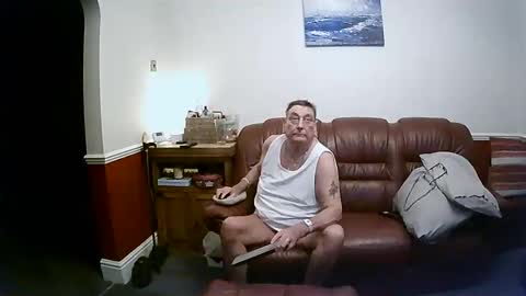 MAX online show from 03/12/25, 02:09