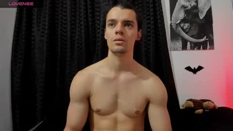 Snapshot of maxi_styles chatting on 12/11/24, 11:21 Alex online show from 12/11/24, 11:21