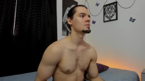 Snapshot of maxi_styles chatting on 02/18/25, 09:31 Alex online show from 02/18/25, 09:31