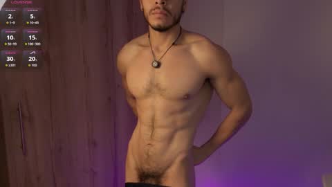 Snapshot of maxifit_ chatting on 03/01/26, 09:33 Mikael online show from 03/01/26, 09:33