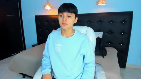 --  -- online show from 10/20/25, 01:11