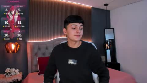 --  -- online show from 11/04/25, 07:02