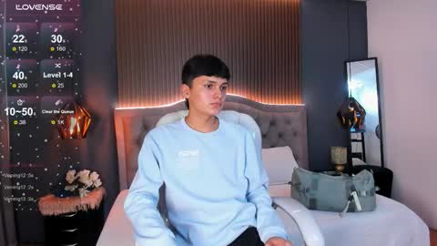 --  -- online show from 11/11/25, 07:14