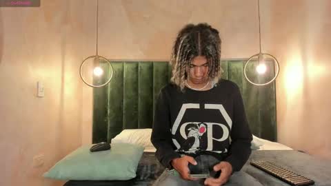 Snapshot of maxim_walker chatting on 01/28/25, 03:04 maxim online show from 01/28/25, 03:04