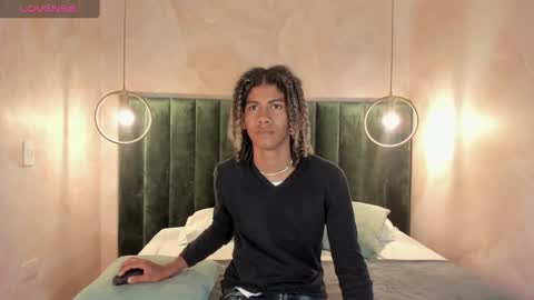 Snapshot of maxim_walker chatting on 01/29/25, 03:01 maxim online show from 01/29/25, 03:01