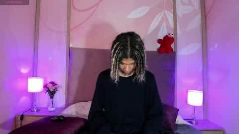 Snapshot of maxim_walker chatting on 02/11/25, 02:57 maxim online show from 02/11/25, 02:57