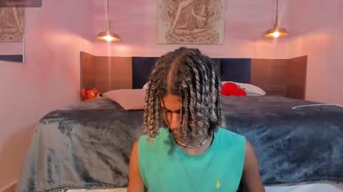 Snapshot of maxim_walker chatting on 02/24/25, 06:05 maxim online show from 02/24/25, 06:05