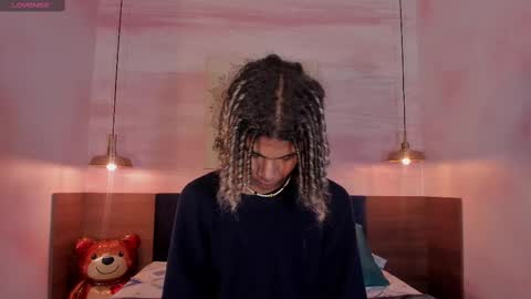 Snapshot of maxim_walker chatting on 02/27/25, 03:04 maxim online show from 02/27/25, 03:04