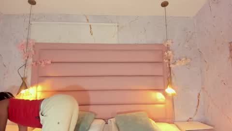 Snapshot of maxim_walker chatting on 09/19/25, 04:03 maxim online show from 09/19/25, 04:03