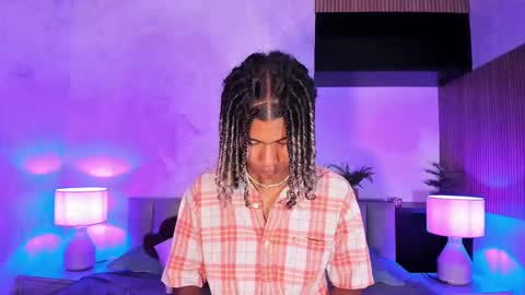 Snapshot of maxim_walker chatting on 10/05/25, 05:06 maxim online show from 10/05/25, 05:06