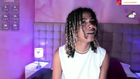 Snapshot of maxim_walker chatting on 10/07/25, 06:43 maxim online show from 10/07/25, 06:43