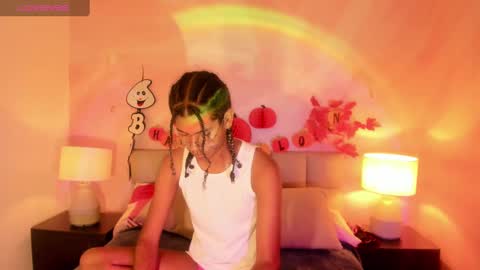 Snapshot of maxim_walker chatting on 10/25/25, 03:14 maxim online show from 10/25/25, 03:14